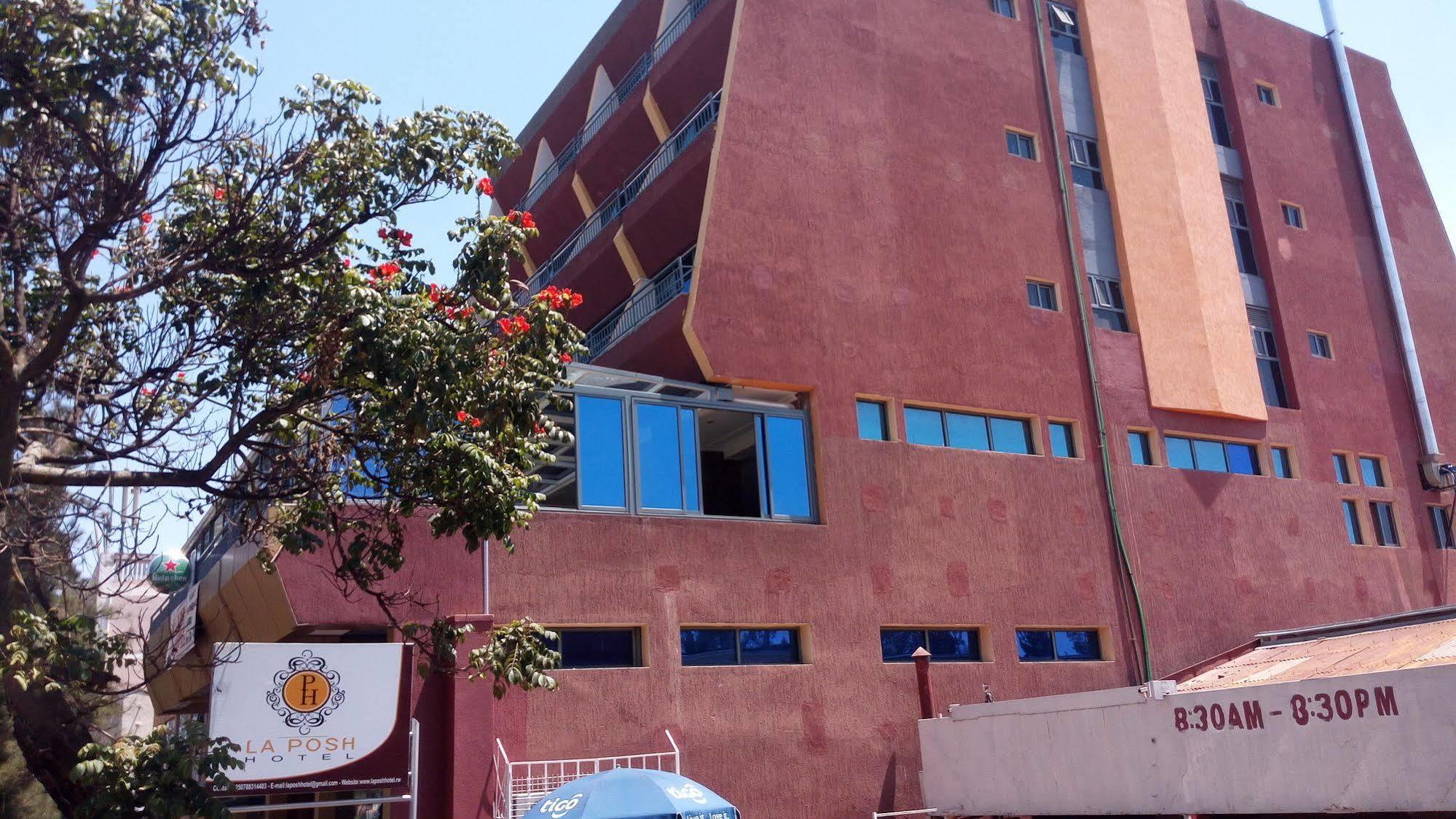 La Posh Hotel Kigali Esterno foto