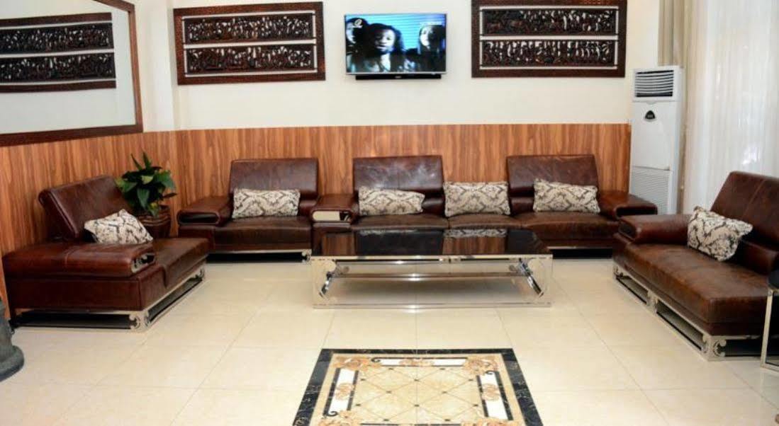 La Posh Hotel Kigali Esterno foto